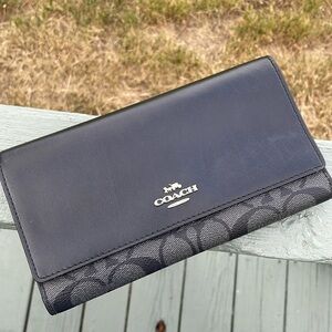 Coach Trifold Leather Wallet